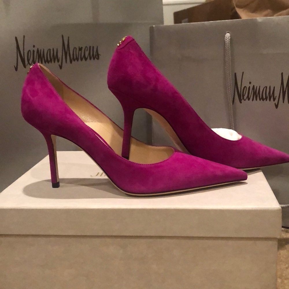 NWT!! JIMMY CHOO LOVE 85 (OBO)